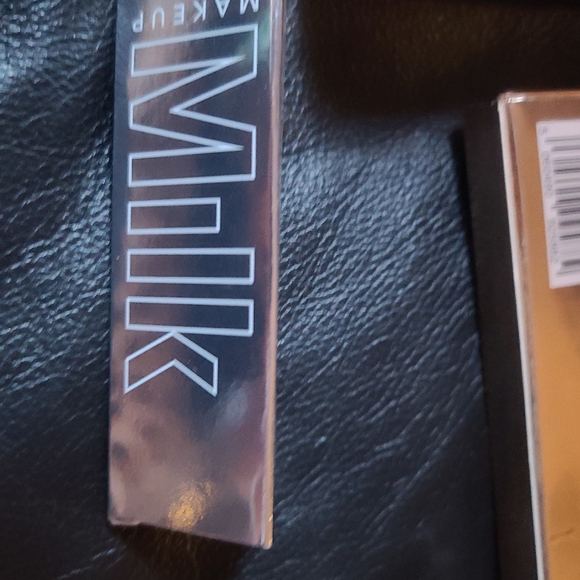 HOST PICK!MILK Studios "Anastasia" "Insert name Here" Iconic 4PC bundle SEALED - Picture 2 of 9